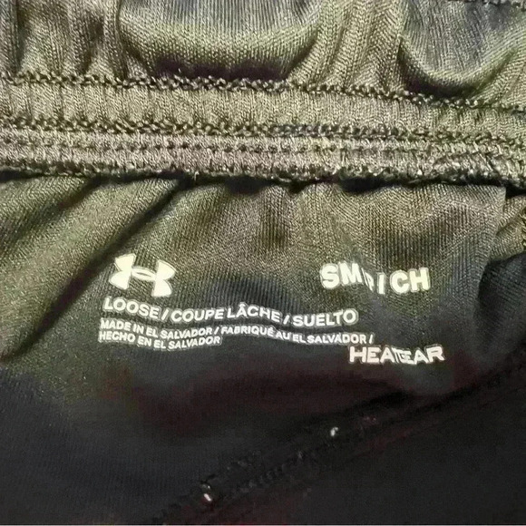 Under Armour Youth Girls Green Athletic Shorts - Picture 3 of 4